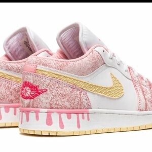 Jordan Brand Air Jordan 1 Low SE "Paint Drip" GS Men’s 8.5 Women’s 10